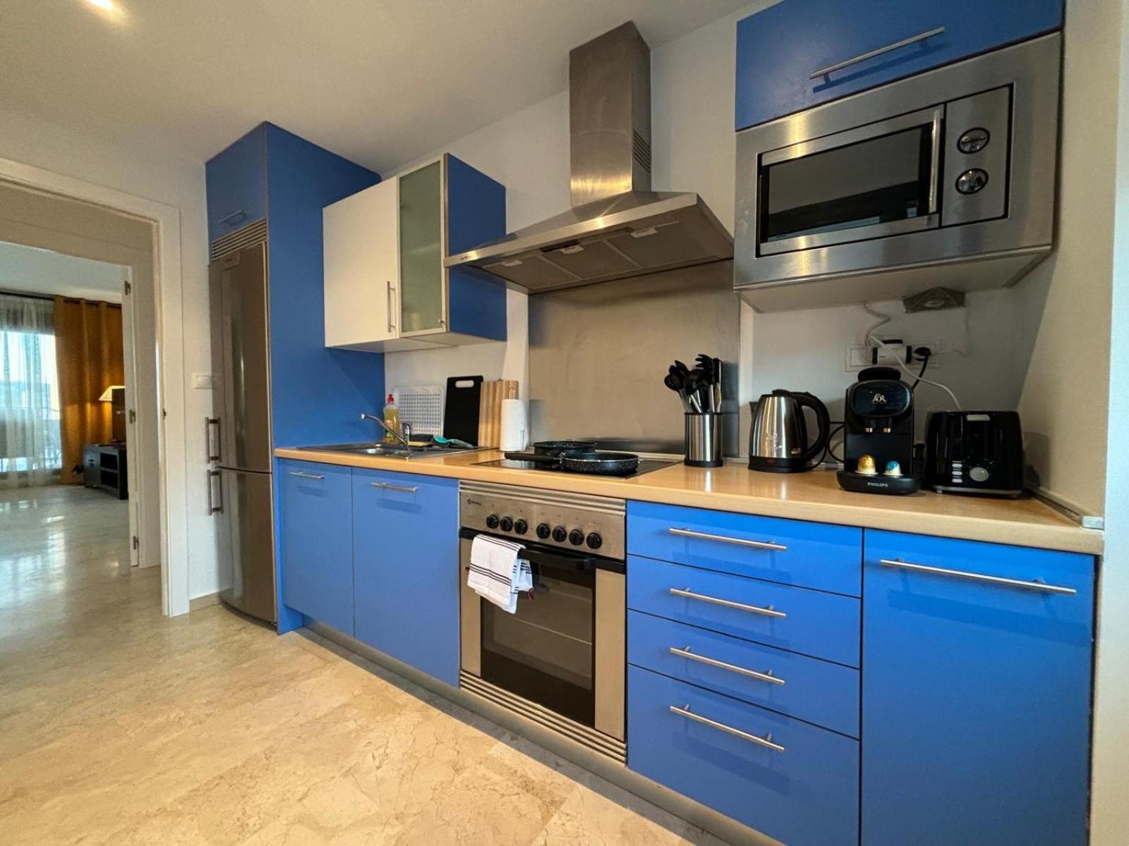 Oasis Cala Alta New 120qm Free Parking, Pool, 2 Bath, 3bdr, Wi-fi, Air-condit Apartament Benidorm