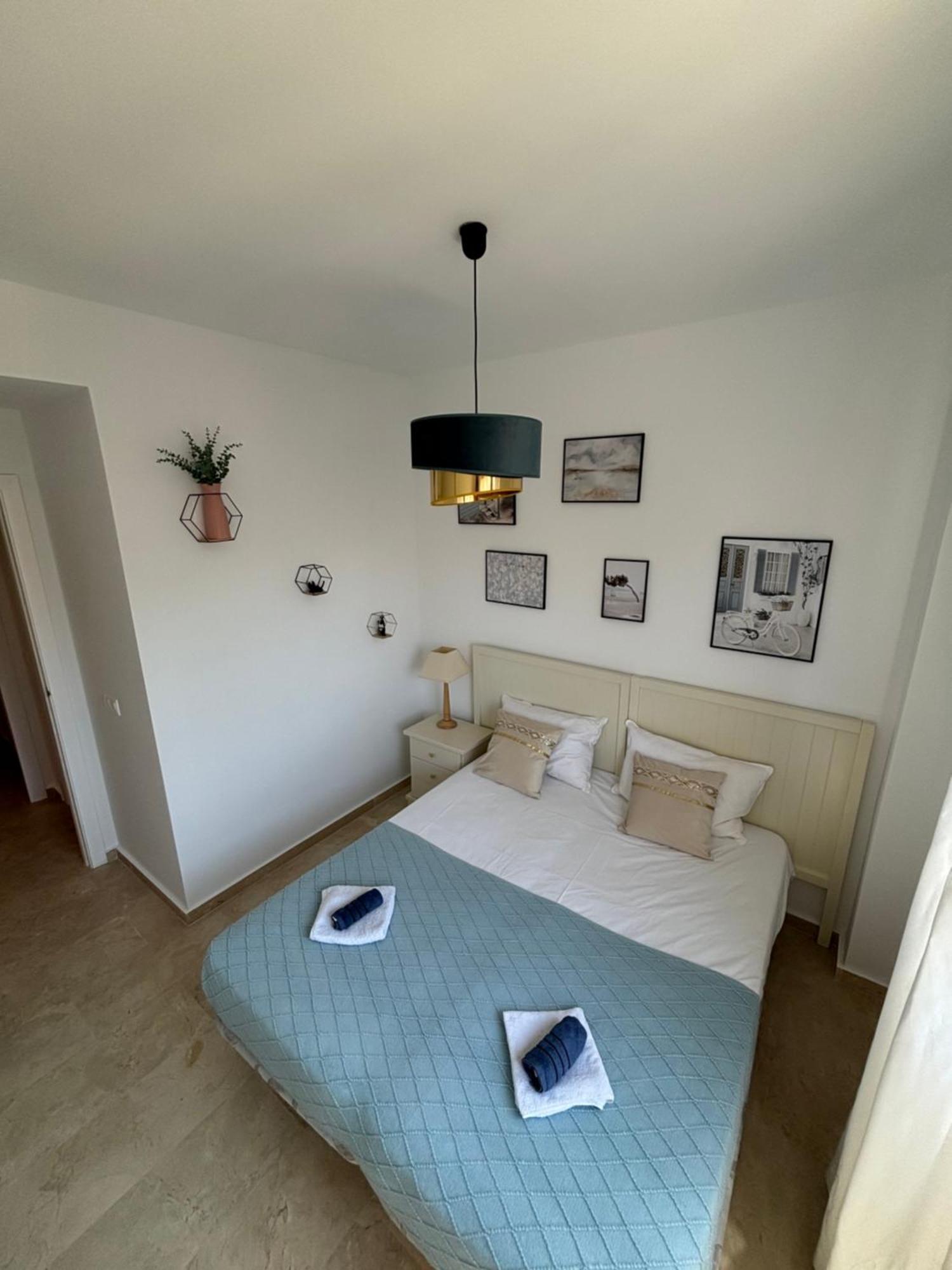 Apartament Oasis Cala Alta New 120qm Free Parking, Pool, 2 Bath, 3bdr, Wi-fi, Air-condit Benidorm