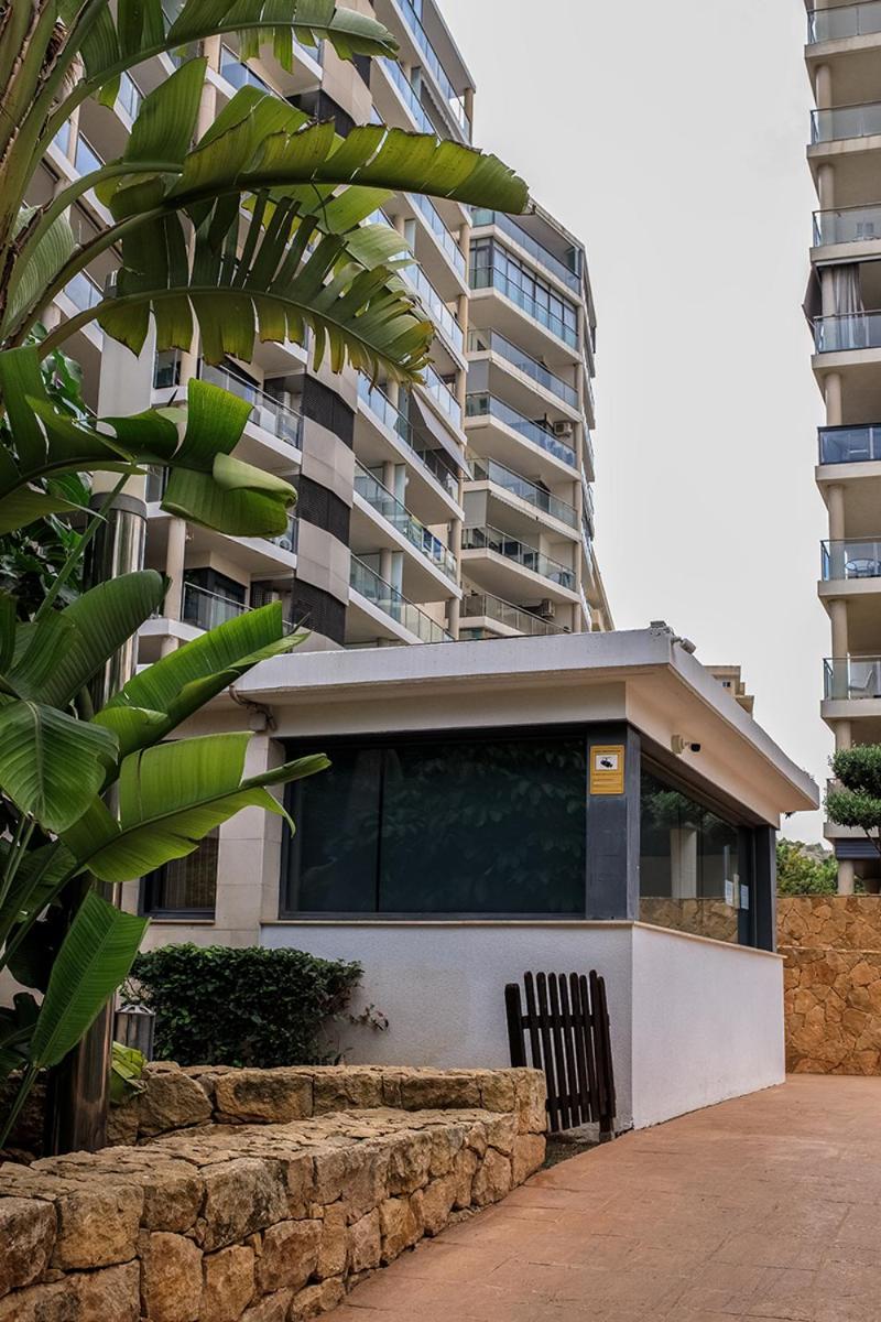 Oasis Cala Alta New 120qm Free Parking, Pool, 2 Bath, 3bdr, Wi-fi, Air-condit Apartament