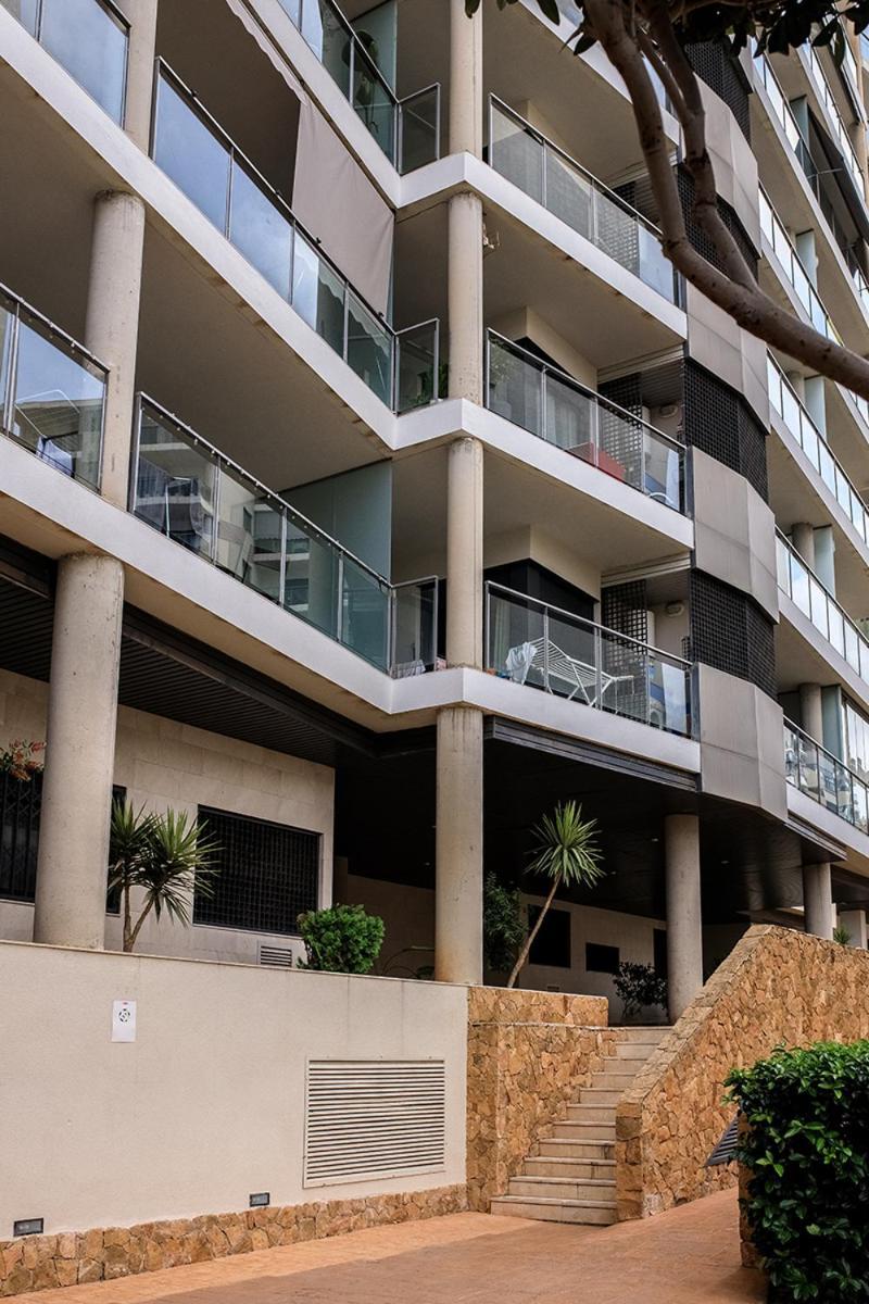 Oasis Cala Alta New 120qm Free Parking, Pool, 2 Bath, 3bdr, Wi-fi, Air-condit Apartament